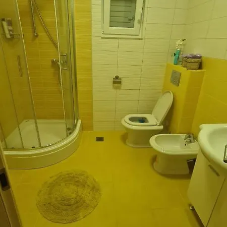 Luxury New 3Bd Apartment With Rooftop Sea View & Pool Apartment *