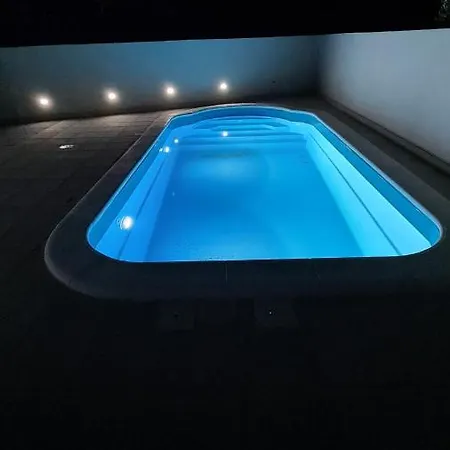Luxury New 3Bd Apartment With Rooftop Sea View & Pool Apartment