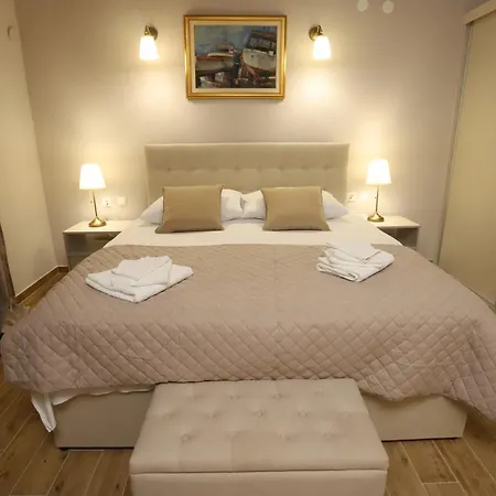 Apartment Luxury New 3Bd Apartment With Rooftop Sea View & Pool Trogir